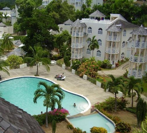 #D1 Castle Studio Wifi King Bed Ocho Rios Jamaica Buitenkant foto